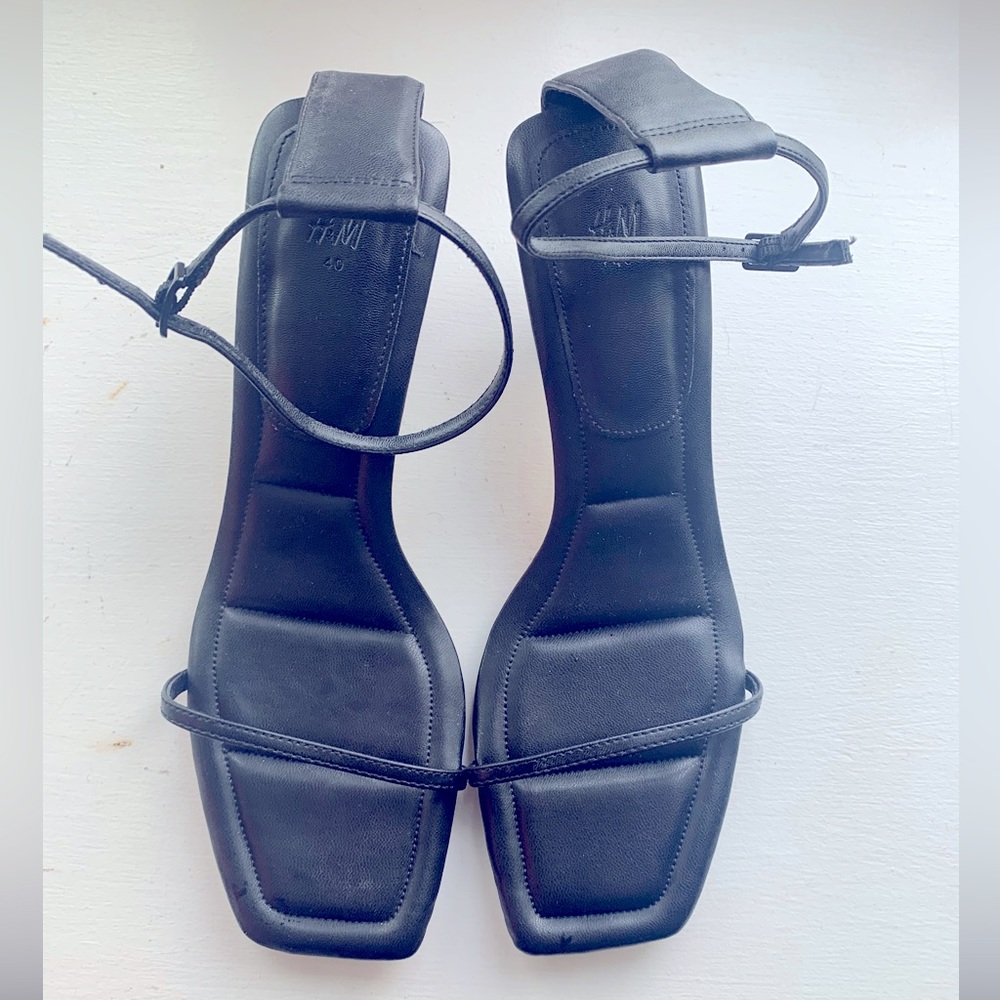H&M black strappy low heels